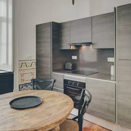 Apartment Madalena Center